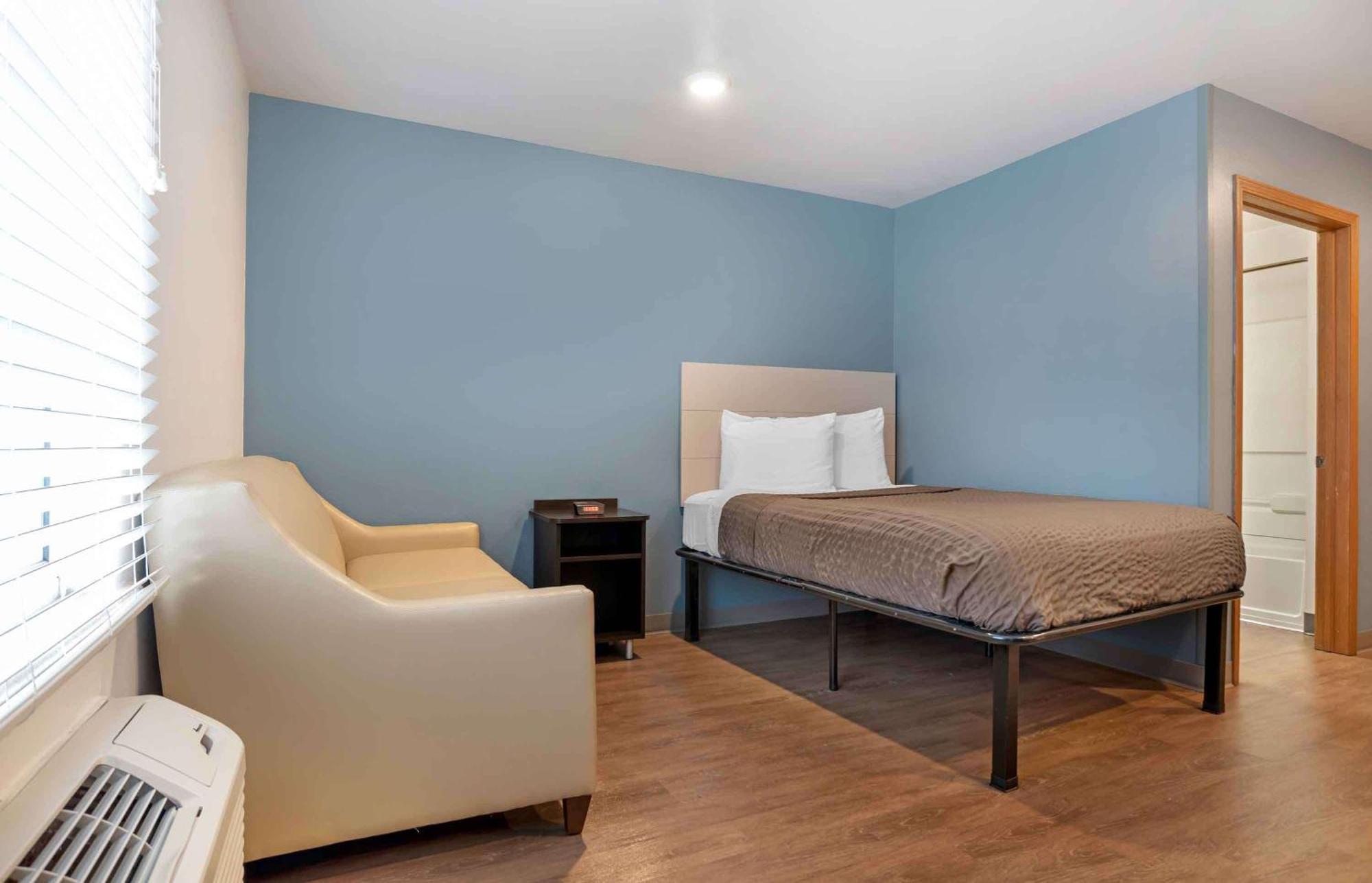 Extended Stay America Select Suites - Pensacola - Northeast Ferry Pass Exterior foto